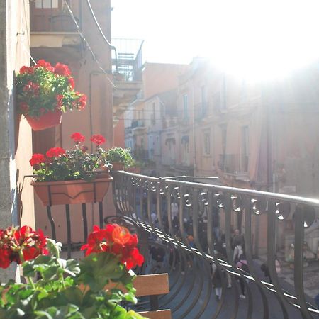 Casa Vacanze Taorminacentre Guest House Buitenkant foto